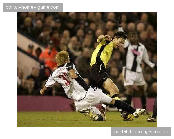 父子对决：两位教练在赛场两端的首次直接交锋